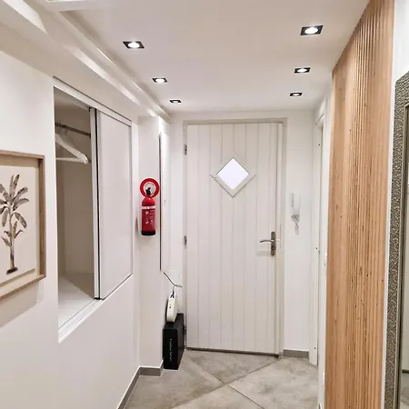 度假居 La 34 Tiny House With Sunny Terrace *