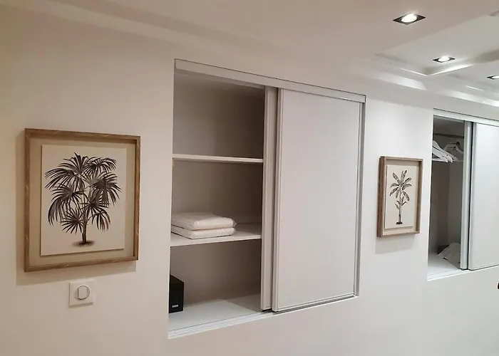 بيت للعطل La 34 Tiny House With Sunny Terrace *