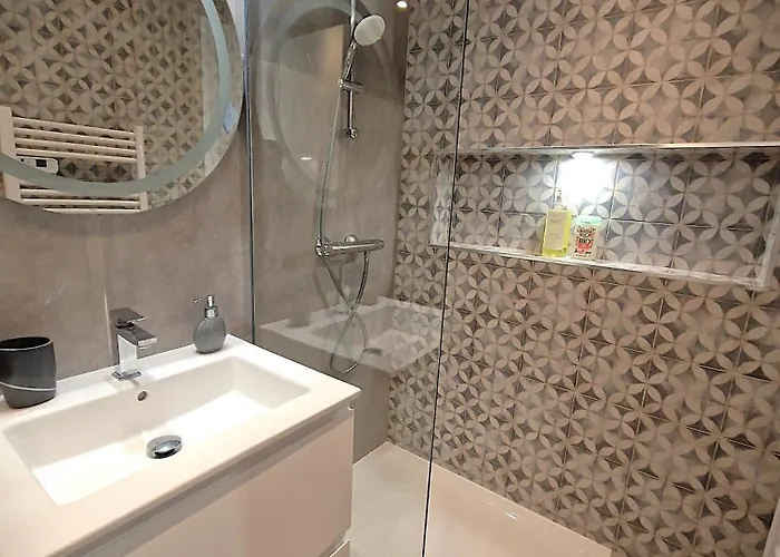 La 34 Tiny House With Sunny Terrace Menton