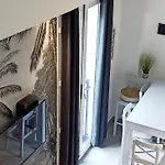 Holiday home La 34 Tiny House With Sunny Terrace Menton